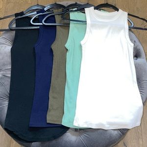 Lot of FIVE women’s tanks.